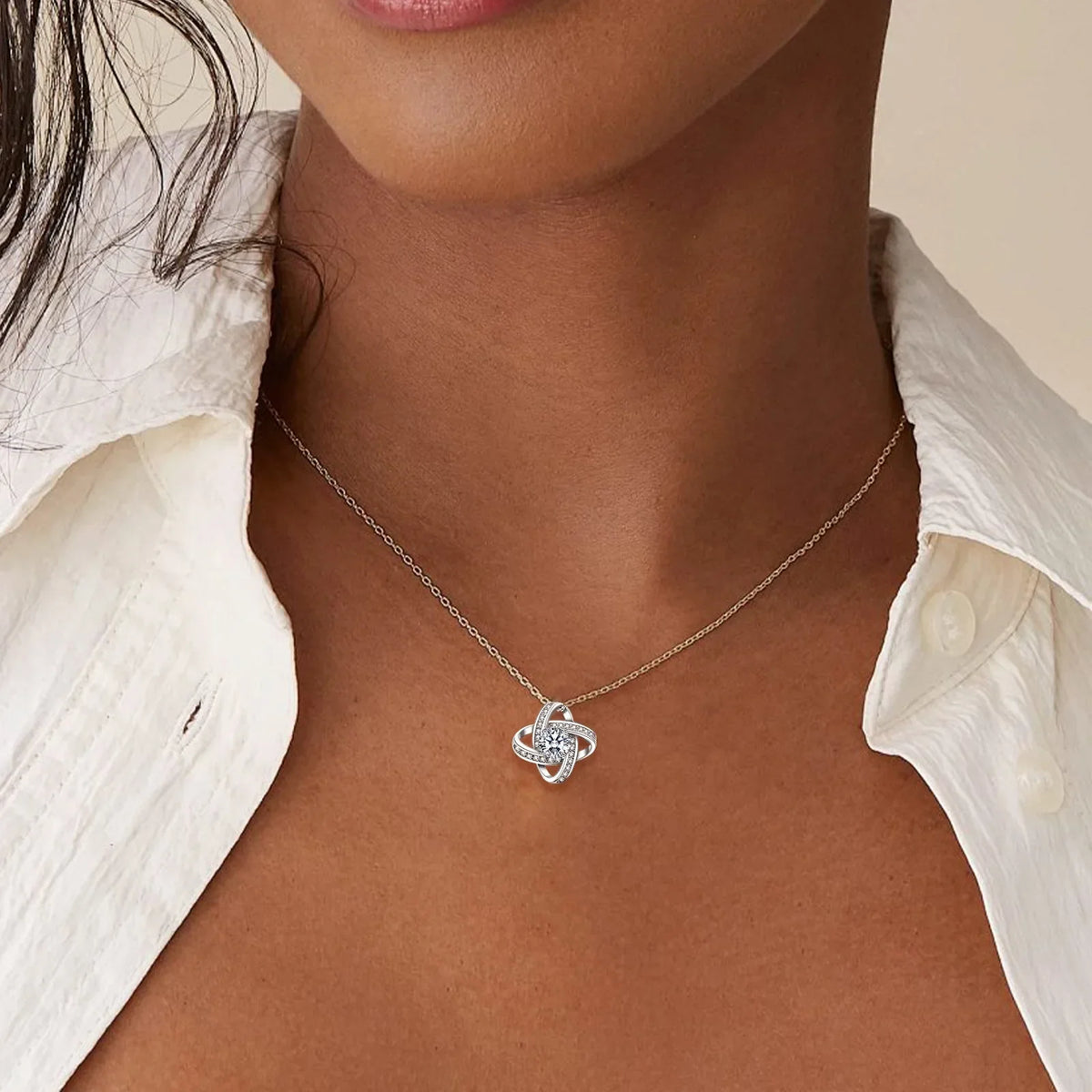 Love Knot Necklace 'To My Queen' for Wife Girlfriend Soulmate